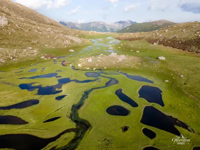 Pozzi (drone shot) Pozzi (drone shot)