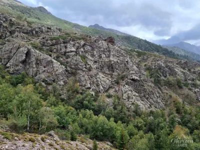 Premières vue sur le refuge d'Orto di u Piobbu