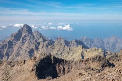 Massif du Cinto et la Paglia Orba (2525 m)
