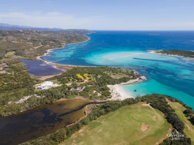 Petit Sperone beach (drone shot) Petit Sperone beach (drone shot)