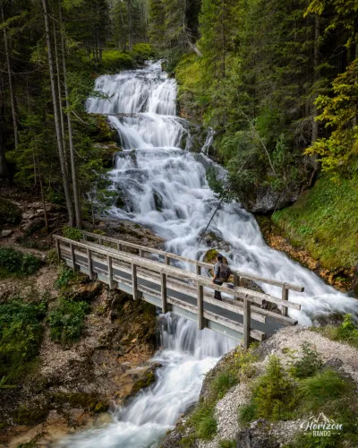Pont au dessus du torrent Fanes Pont au dessus du torrent Fanes, Dolomites