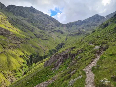 The climb becomes gradually steeper The climb becomes gradually steeper