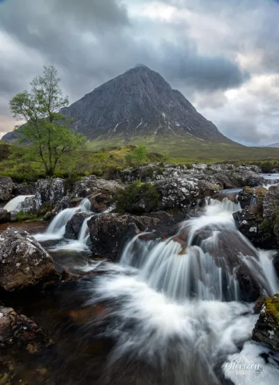 Cascades de la rivière Coupall et sommet de Buachaille Etive Mor