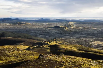 Laki Craters and Vatnajökull glacier Laki Craters and Vatnajökull glacier