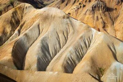 Magnificent gullies Magnificent gullies