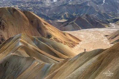 The extraordinary colors of the Uppgönguhryggur ridge The extraordinary colors of the Uppgönguhryggur ridge