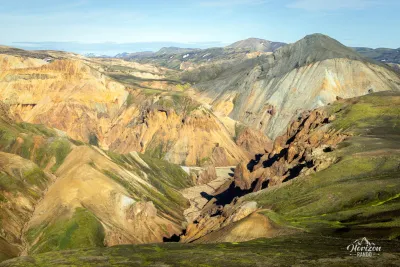 Landmannalaugar, Bláhnúkur on the right Landmannalaugar, Bláhnúkur on the right