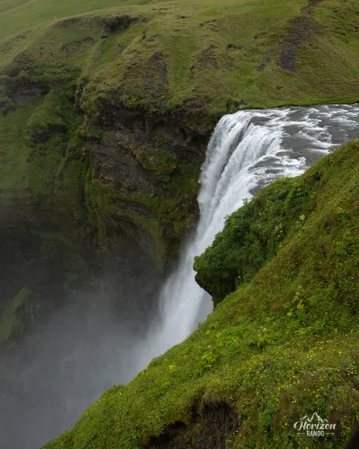 Skógafoss waterfall Skógafoss waterfall