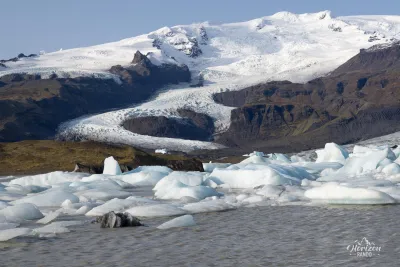 Fjallsárlón glacier lagoon Fjallsárlón glacier lagoon