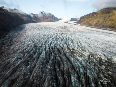 Skaftafellsjökull glacier (drone shot) Skaftafellsjökull glacier (drone shot)