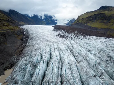 Svínafellsjökull Glacier (drone shot) Svínafellsjökull Glacier (drone shot)