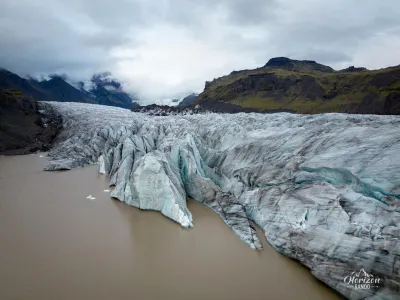 Svínafellsjökull Glacier (drone shot) Svínafellsjökull Glacier (drone shot)