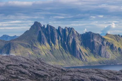 Skottinden to the east Skottinden to the east