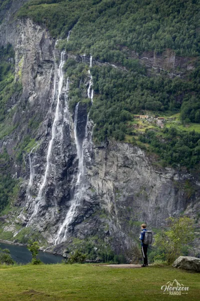Seven Sisters waterfall from Skageflå farm Seven Sisters waterfall from Skageflå farm