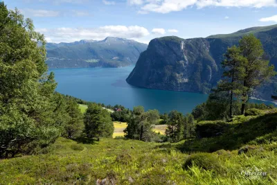 First views of Sunnylvsfjorden First views of Sunnylvsfjorden