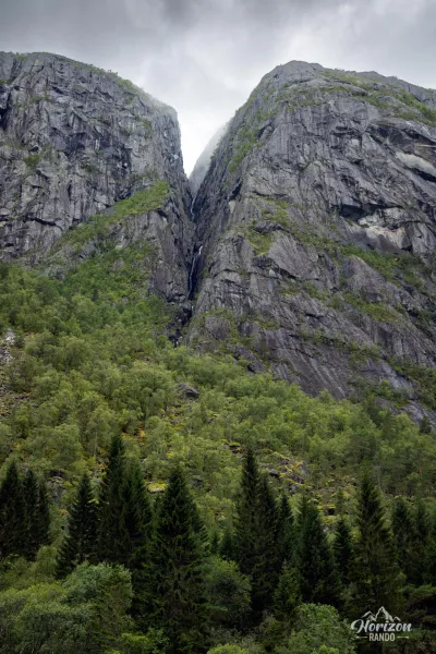 The Husedalen valley is very steep The Husedalen valley is very steep