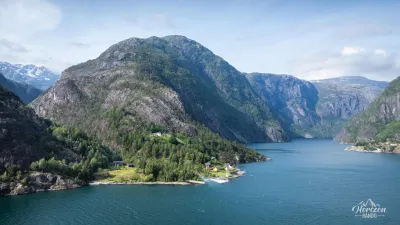 Åkrafjord (drone view) Åkrafjord (drone view)