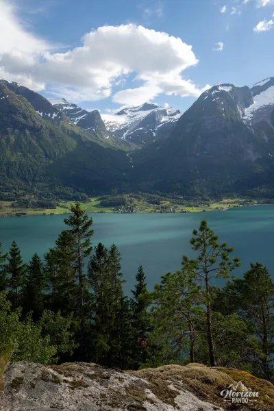 Lake Oppstrynsvatnet Lake Oppstrynsvatnet