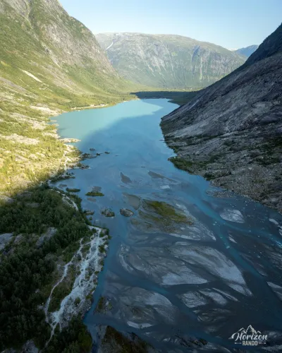 Lake Nigardsbrevatnet (drone shot)