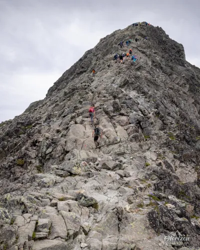 Steep and sometimes technical passages to reach the summit of Veslfjellet Steep and sometimes technical passages to reach the summit of Veslfjellet