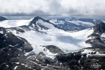 High mountain atmosphere High mountain atmosphere
