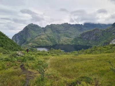 Lake Stuvdalsvatnet (80 m) Lake Stuvdalsvatnet (80 m)