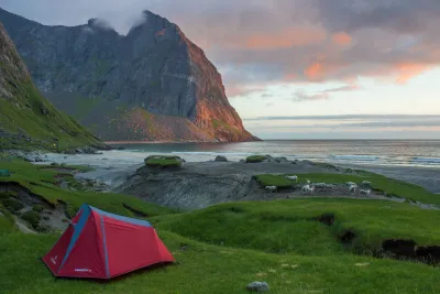 Wonderful bivouac on the beach Wonderful bivouac on the beach