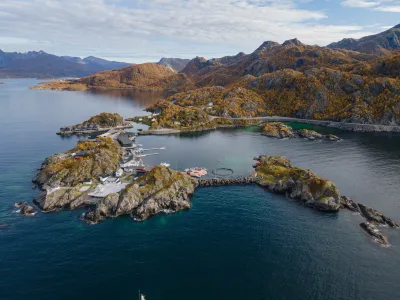 Hamn (drone shot) Hamn (drone shot)