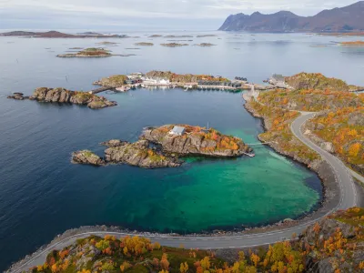 Hamn (drone shot) Hamn (drone shot)