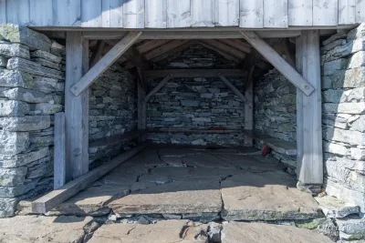 Summit shelter Summit shelter