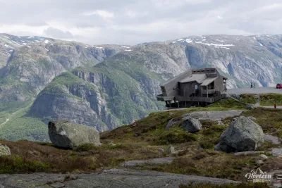 Øygardstølen, a panoramic restaurant located at the start Øygardstølen, a panoramic restaurant located at the start