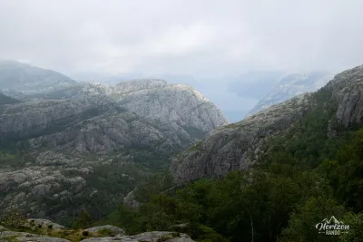Premières vues sur le Lysefjord