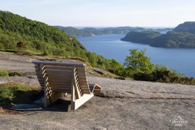 Relaxing break with a peaceful and magnificent panorama Relaxing break with a peaceful and magnificent panorama