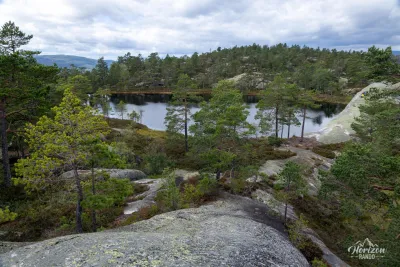 Lake Venetjønn Lake Venetjønn