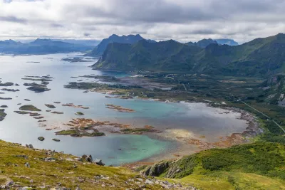 Valberg and the Skokkelvikøyan islets Valberg and the Skokkelvikøyan islets