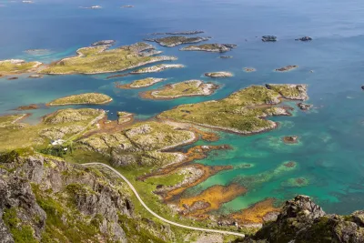 Skokkelvikøyan coast and islets Skokkelvikøyan coast and islets