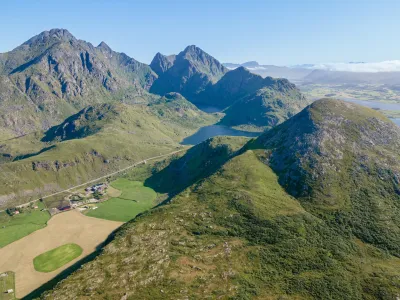 Himmletindan (drone shot) Himmletindan (drone shot)