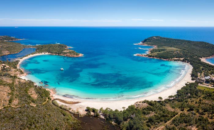 Rondinara Peninsula Hike