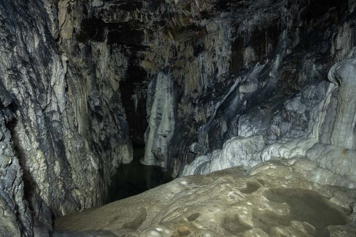 Spar Cave Hike