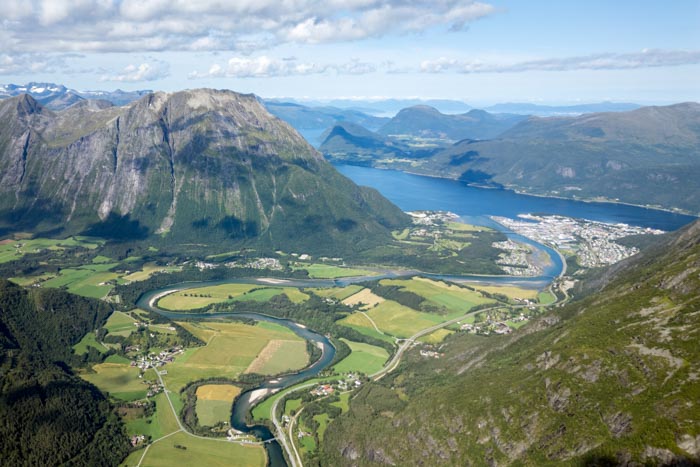 Romsdalseggen Ridge Hike