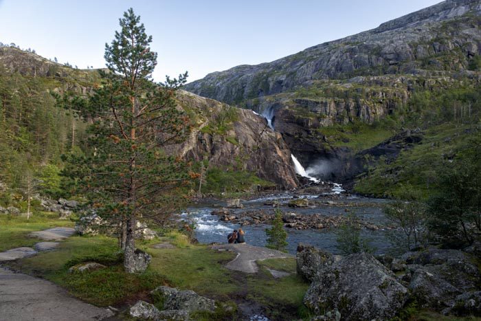 Husedalen Waterfall Hike