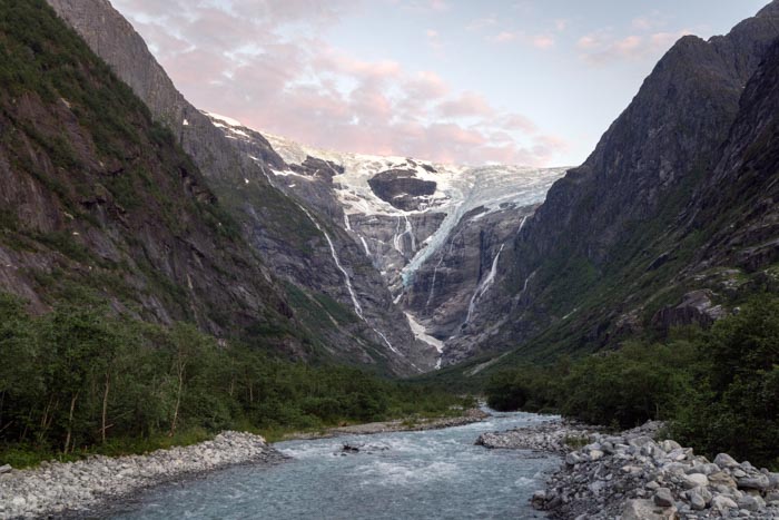 Kjenndal Glacier Hike