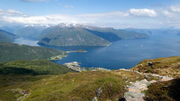 Raudmelen Hike