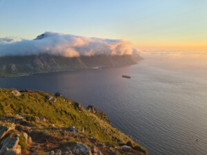 Clouds on Flakstadøya Clouds on Flakstadøya