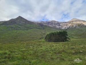 Beinn Eighe depuis la route Beinn Eighe depuis la route