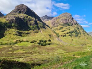 Three Sisters of Glencoe depuis le départ de la randonnée Three Sisters of Glencoe depuis le départ de la randonnée