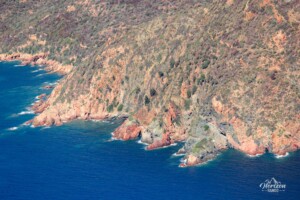 Roches très colorées du Golfe de Girolata
