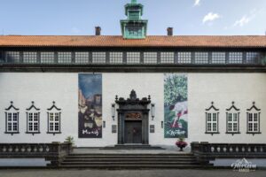 Rasmus Meyer Art Museum, Kode Rasmus Meyer Art Museum, Kode