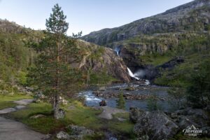 Third waterfall, Nykkjesøyfossen Third waterfall, Nykkjesøyfossen
