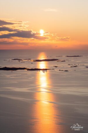 Coucher de soleil depuis le sommet de Rørsethornet Coucher de soleil depuis le sommet de Rørsethornet
